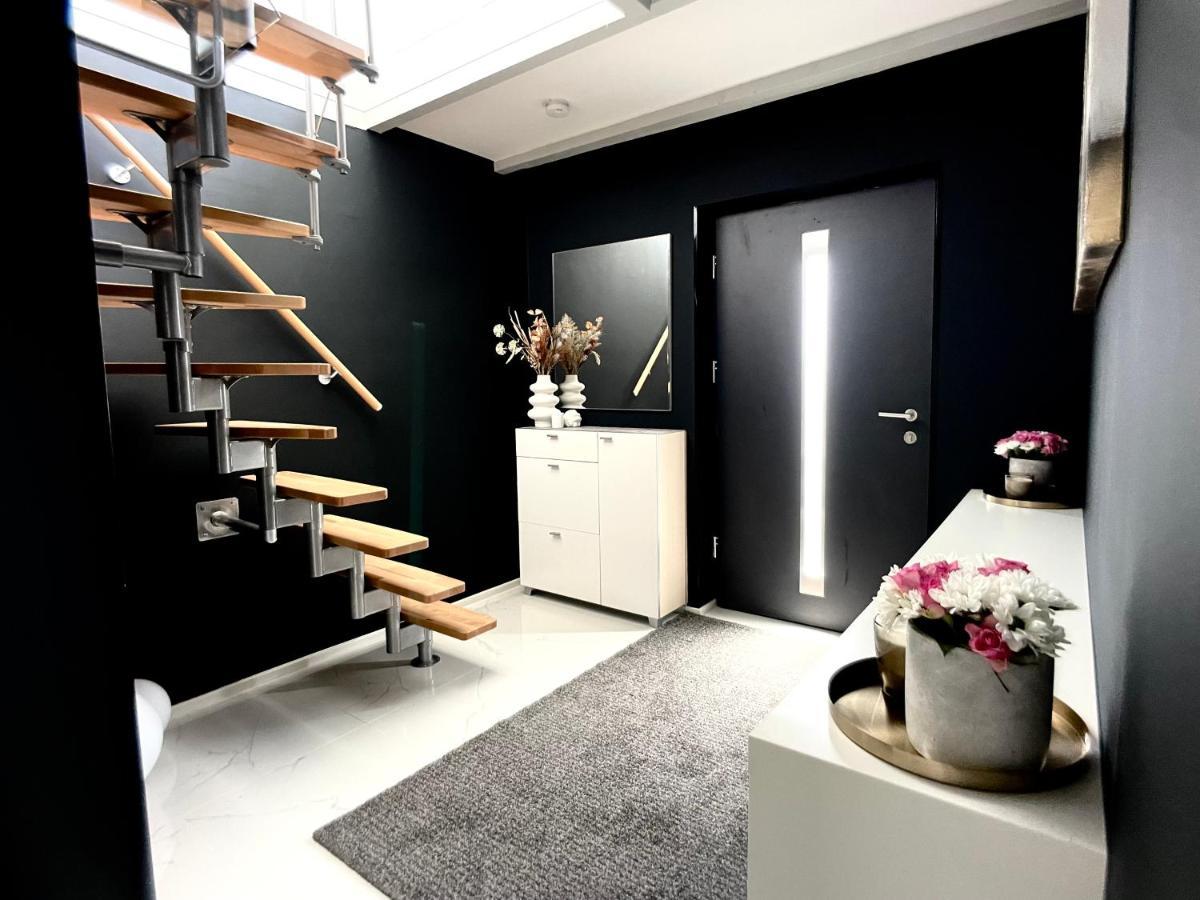 M-Style 04 Apartment Mit Balkon Und Gasgrill, 24H Self-Check-In, Free Parking, Netflix Nuremberg Exterior photo